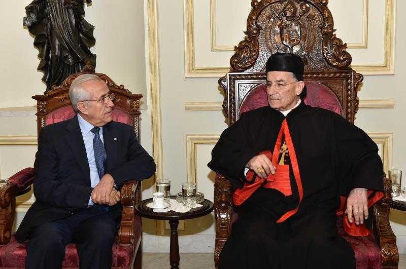 إعلان بعبدا يعود بغطاء ديبلوماسي وفاتيكاني