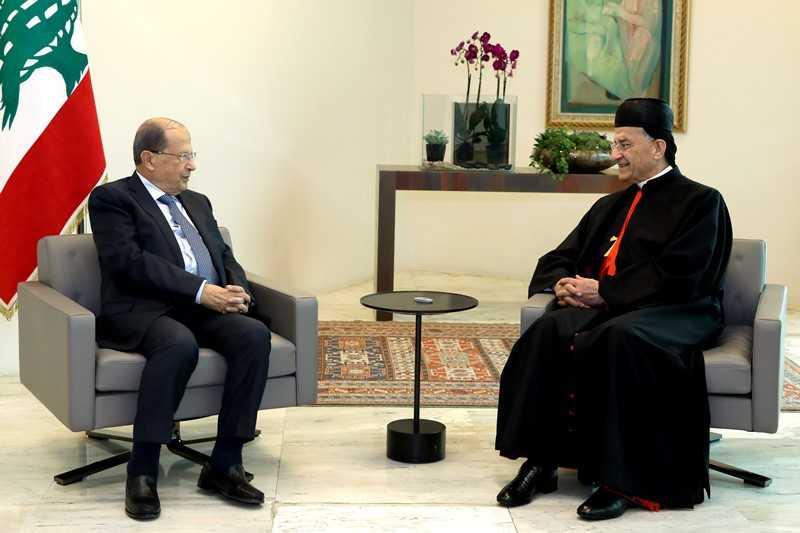 عون يتسلم خطة البطريركية الانقاذية ويلتقي رئيس "الاميركية" الراعي: قادرون على مواجهة المشاكل بتضامننا وداعمون للثوار