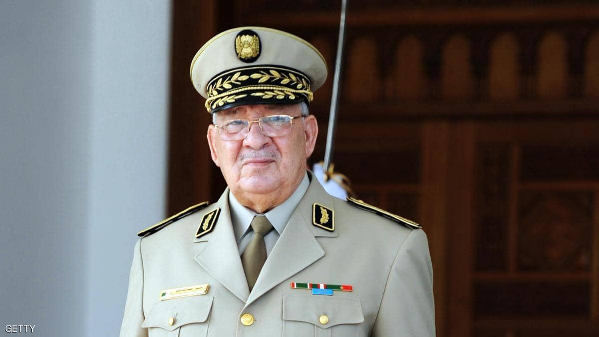 الجزائر.. وفاة رئيس أركان الجيش قايد صالح