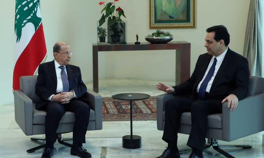 تشكيل "الوفد" ابعد دياب عن عون.. والاعلى للدفاع يعيده لبعبدا غدا