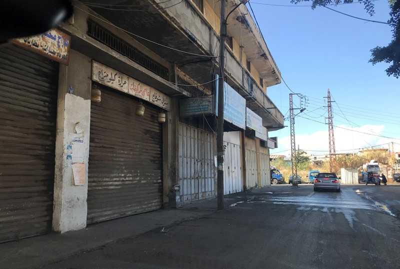 الاقفال في يومه الثالث: تفاوت بالالتزام و7430 محضر ضبط