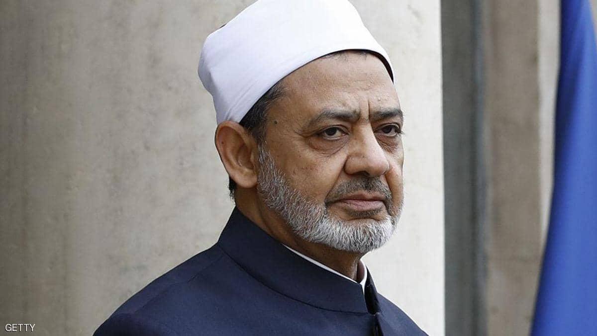 شيخ الأزهر يشيد بـ "أبطال اللقاح".. ويوجه طلبا لشركات الدواء