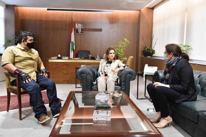 وقفة إحتجاجية لأهالي ضحايا انفجار مرفأ بيروت