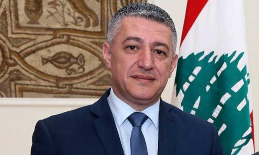 التيارالوطني الحر يضع مجسم الحقيقة في ساحة 7 آب ـ العدلية عطاالله: سنناضل لتحقيق التدقيق الجنائي بشتى الوسائل