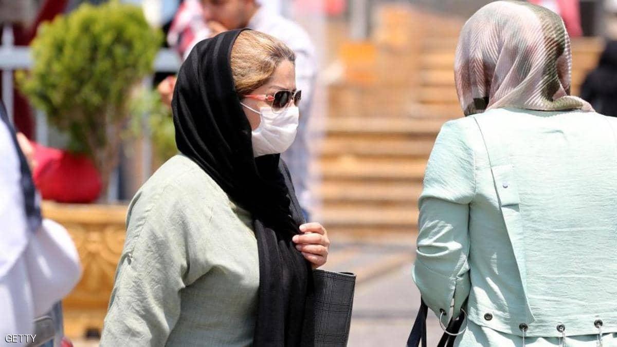 وفيات كورونا بإيران تتجاوز 50 ألفا والإصابات تتخطى مليونا