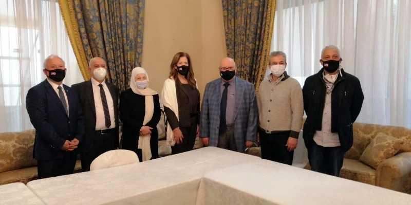 شيا في صيدا... محطتان في القلعة ومجدليون وتظاهرة تلغي زيارة البلدية