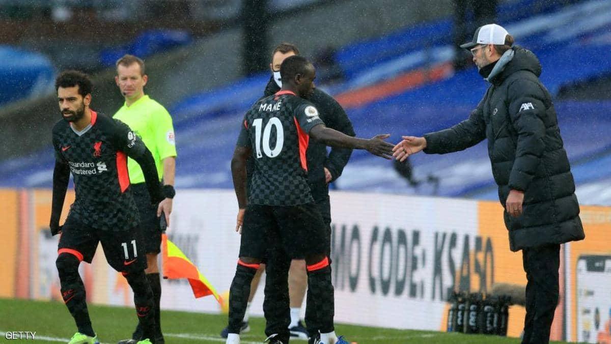 ماني يغضب بعد استبداله بصلاح.. وكلوب يعلق