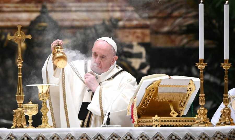 البابا في رسالة الميلاد: أتمنّى أن يضع قادة لبنان المصالح الخاصة جانباً وجوه أطفال سوريا والعراق واليمن يجب أن "تهزّ الضمائر"