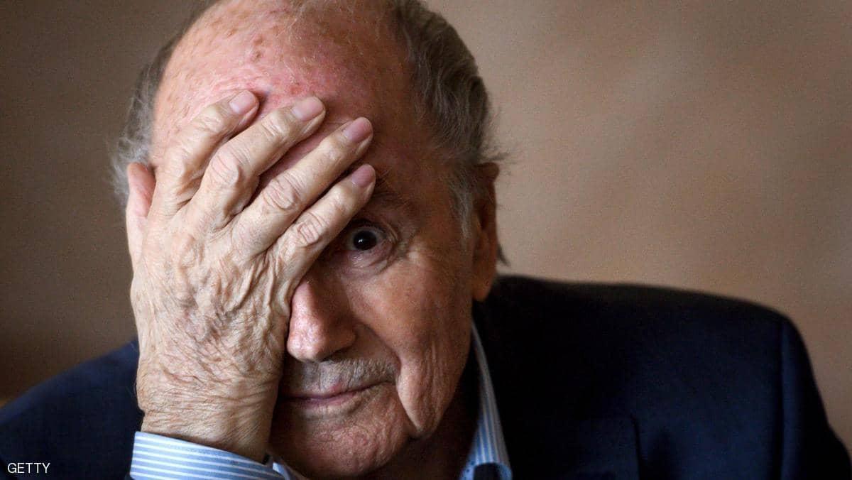 إدخال رئيس الفيفا السابق بلاتر إلى المستشفى