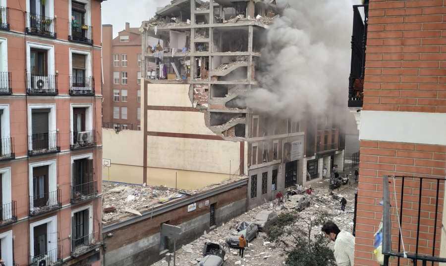 انفجار ناجم عن الغاز في وسط العاصمة الإسبانية في مدريد 