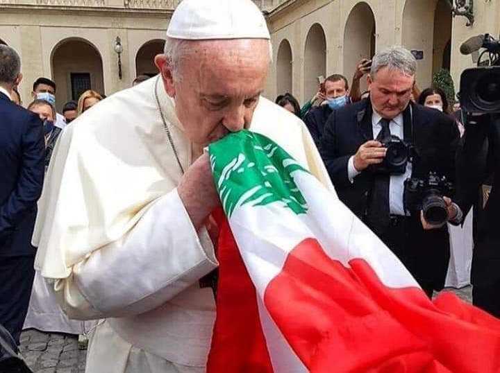 قلق فاتيكاني شديد على لبنان... ورسالة من البابا الاثنين الخازن: ثمة حدود لأي مبادرة اذا لم يفتح الجانب اللبناني لها الباب