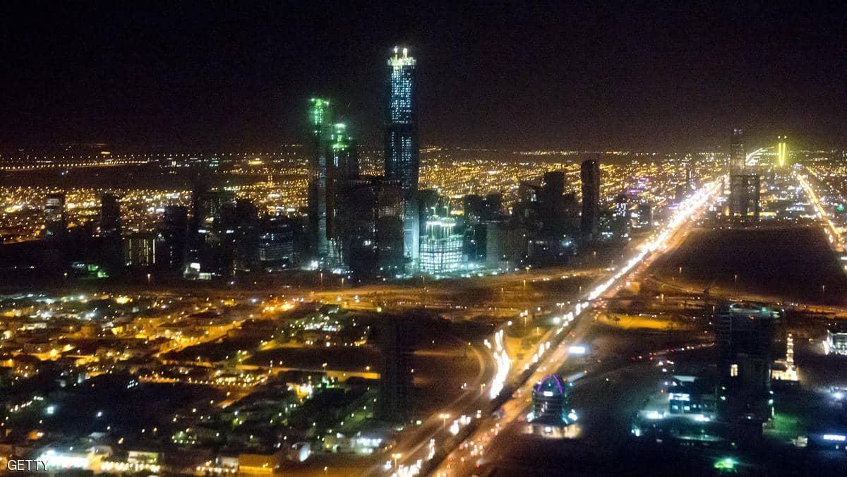السعودية.. شرط "حاسم" لوجود الشركات الأجنبية في المملكة