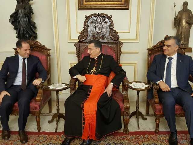 الجميل من بكركي لحكومة مستقلين: الحلّ برحيل كل المنظومة القائمة واجراء انتخابات في اسرع وقت