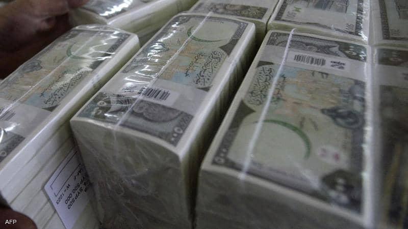 انهيار الليرة السورية يهدد بمجاعة 12 مليون سوري