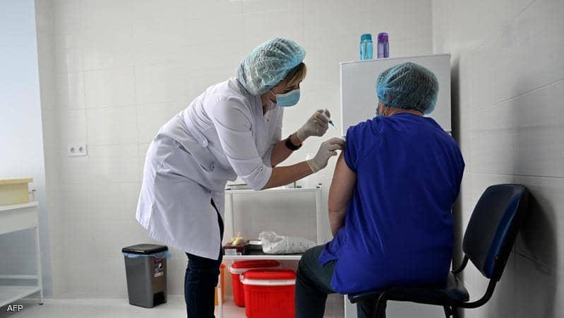 12 دولة تستأنف التطعيم بلقاح أسترازينيكا