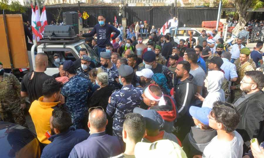 مسيرة احتجاجية من تلة الخياط إلى الحمرا.. دياب يوضح
