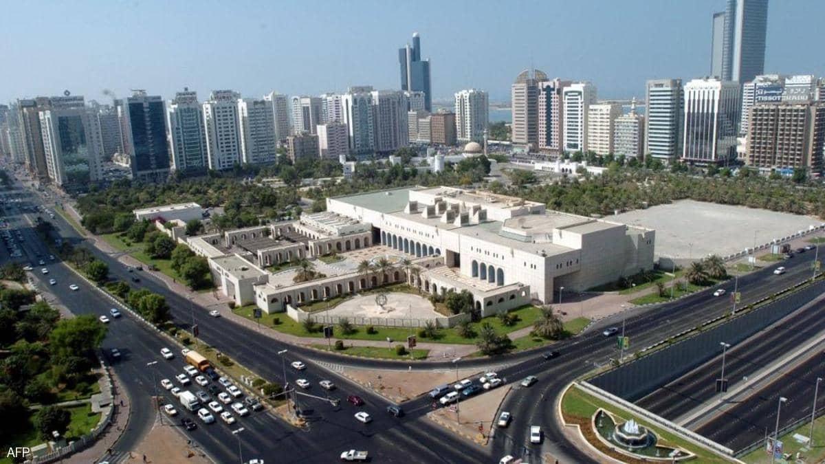 الإمارات ضمن الـ20 الكبار بمؤشرات تنافسية التجارة الخارجية