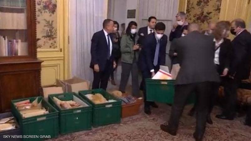 مصر تسترد من فرنسا قطعا أثرية مهربة.. و3 متهمين