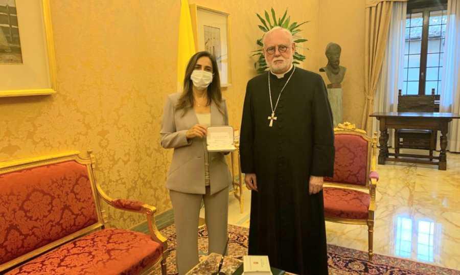 عكر تلتقي وزير خارجية الفاتيكان: سمعت تأكيدات بعدم ترك لبنان