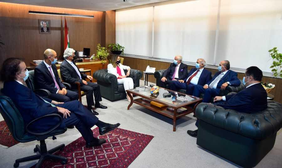 عبد الصمد تلتقي مجلس العمل والاستثمار اللبناني في السعودية