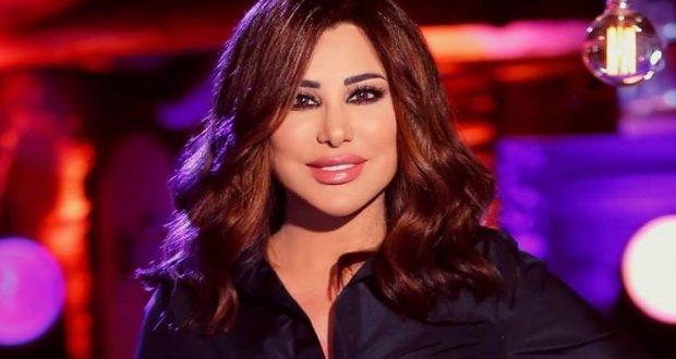نجوى_كرم تصلّي لخلاص لبنان من أنياب الدجّالين