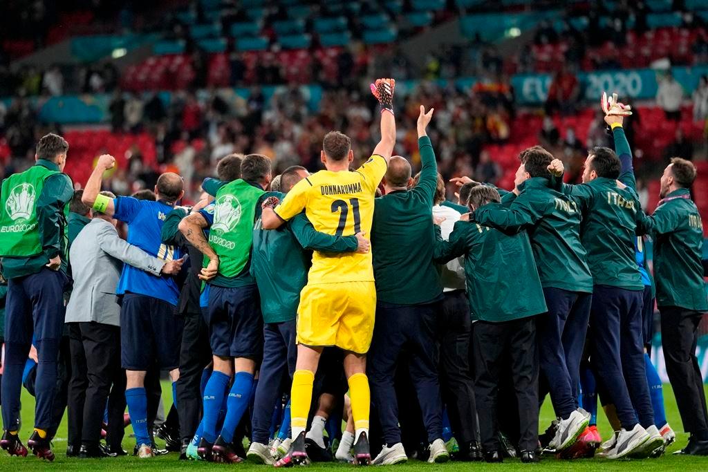 إيطاليا تقهر إسبانيا بركلات الترجيح وتتأهل إلى نهائي كأس أوروبا