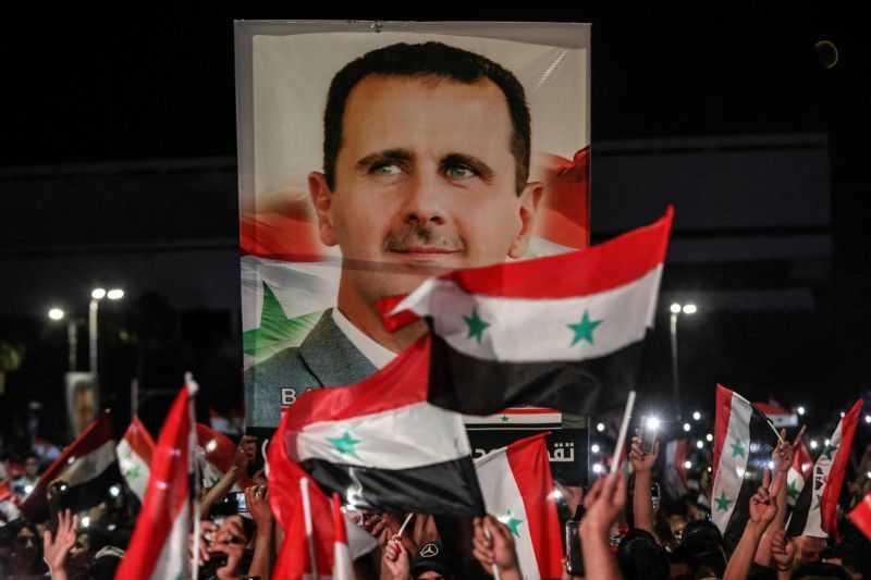 الأسد يرفع رواتب العاملين المدنيين والعسكريين