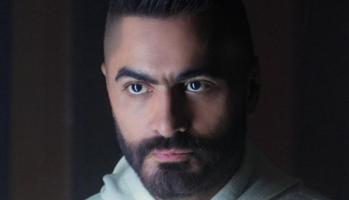 الجمهور يشكك في الأرقام... تامر حسني يكشف تصدر "مش أنا" الإيرادات