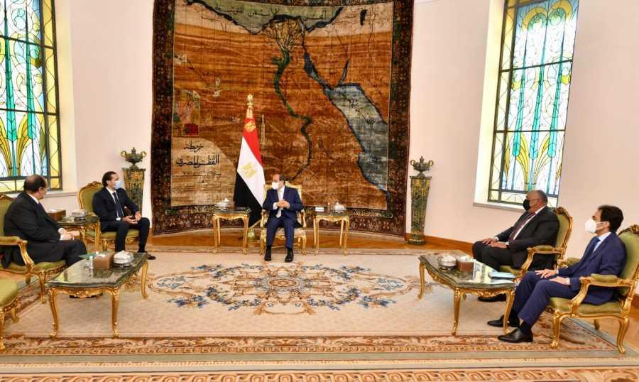الحريري في مصر.. السيسي: ندعمه في جهود تشكيل الحكومة .. القاهرة طلبت من الرئيس المكلف عدم الاعتذار؟!