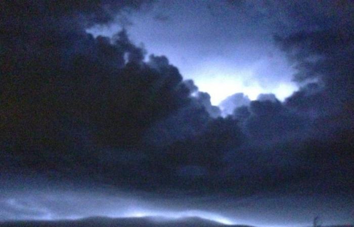 البيئة تحذر من عواصف رعدية شديدة ستضرب عدة مناطق في كيبيك
