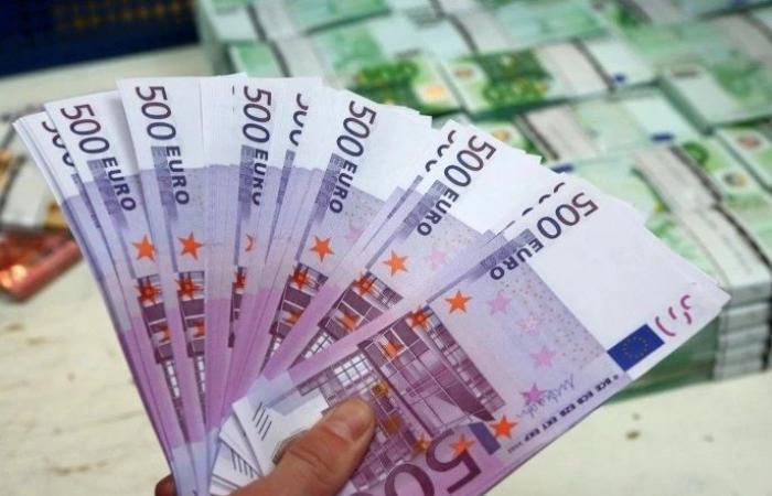 سعر اليورو مقابل أبرز العملات العربية والعالمية اليوم 15 يوليو