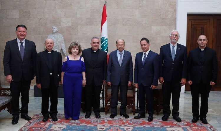 الأوضاع التربوية بين عون ووفد من ‏"سيدة اللويزة"