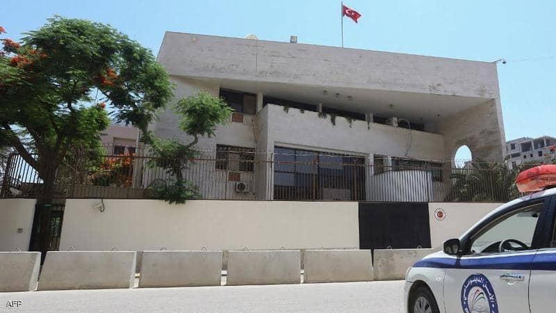 "احتفال السفارة التركية" يشعل الغضب في ليبيا