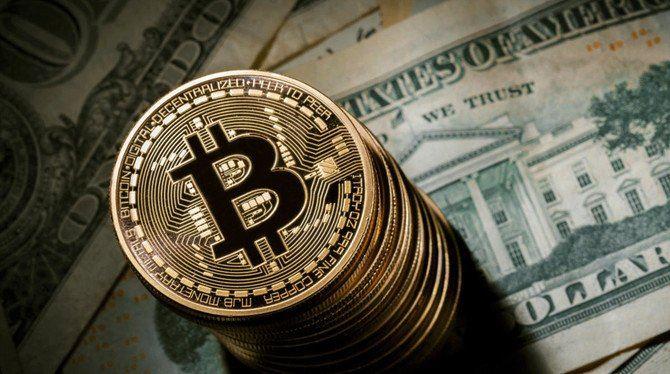 بتكوين تهبط دون 30 ألف دولار للمرة الأولى في شهر