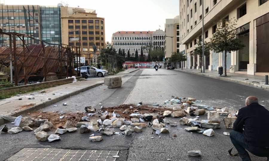 الإحتجاجات مستمرّة.. ما هو جديد الطرقات المقطوعة؟