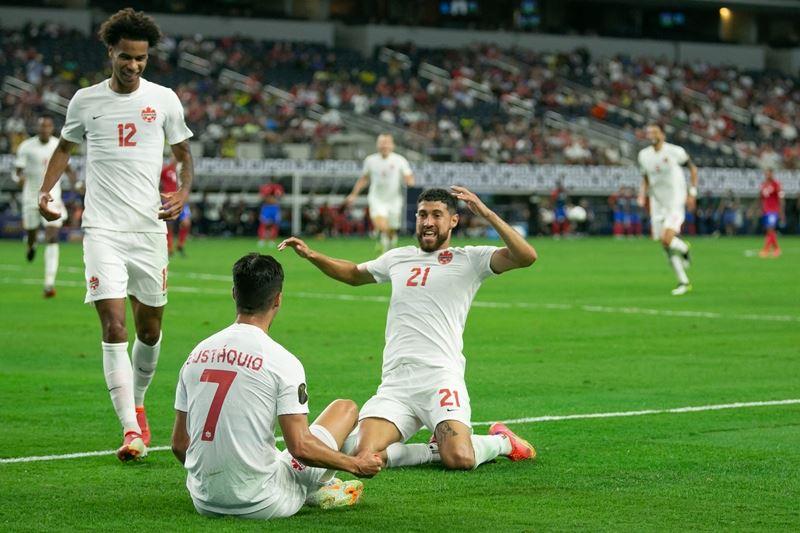 قطر - الولايات المتحدة وكندا - المكسيك في الكأس الذهبية