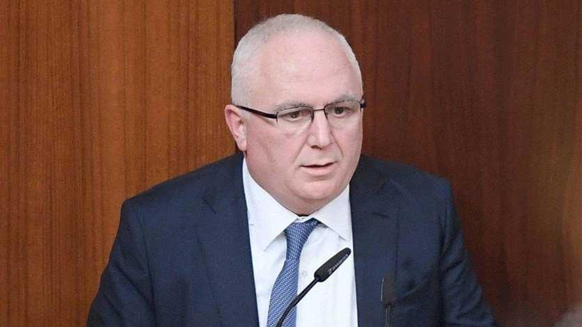 مطالبا بزيادة الرواتب.. ضاهر: الدولة تتصرّف وكأنّ الدولار بـ 1500 ليرة