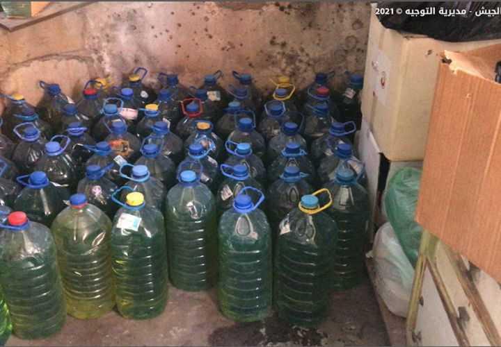 مداهمة منزل سوري في باب الرمل – طرابلس.. وضبط 153غالون بنزين