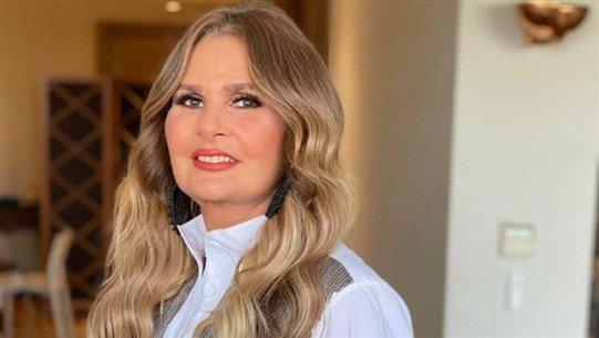 يسرا تتعرّض لصدمة بعد وصولها الى بيروت!