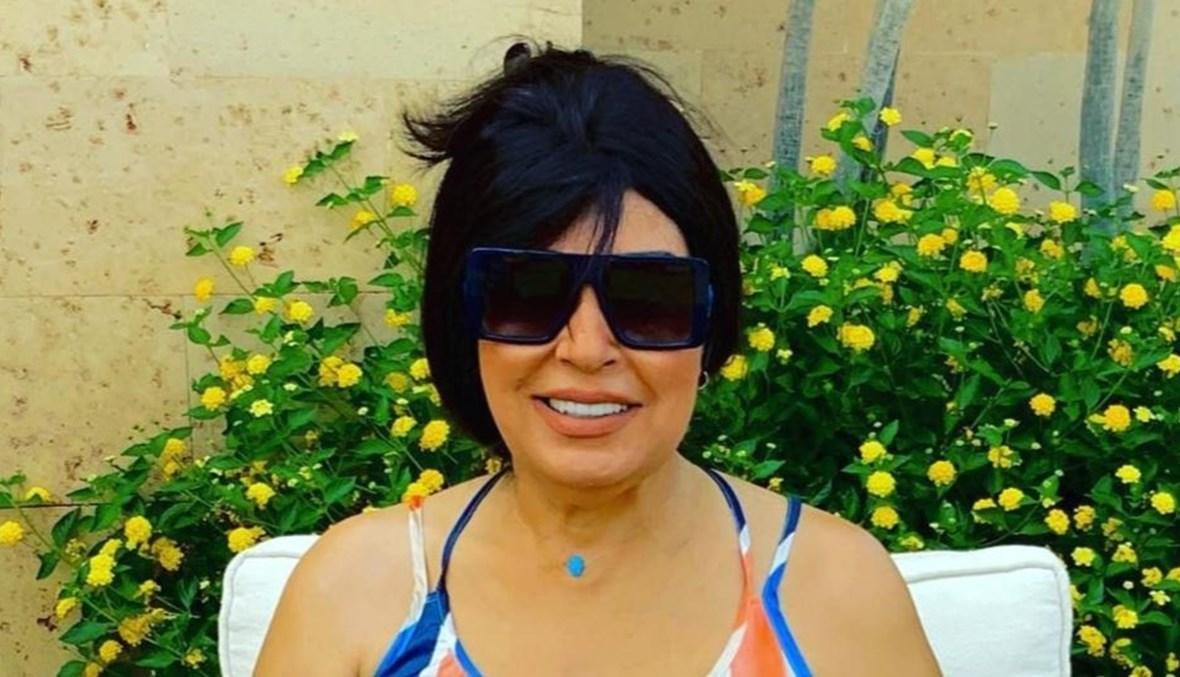 "حزينة وقلبي موجوع"... فيفي عبده تثير التساؤلات بصورة من الساحل الشمالي