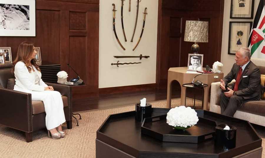 ملك الأردن لعكر: المملكة الى جانب لبنان في شتى المجالات