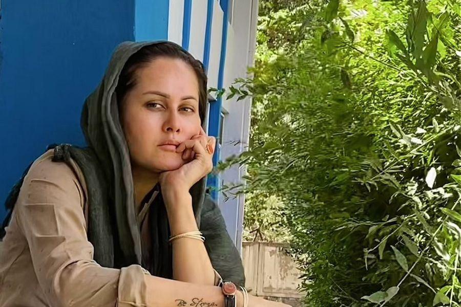 صوَّرت نفسها أثناء هربها... مخرجة أفلام أفغانية تروي تفاصيل مغادرتها كابول