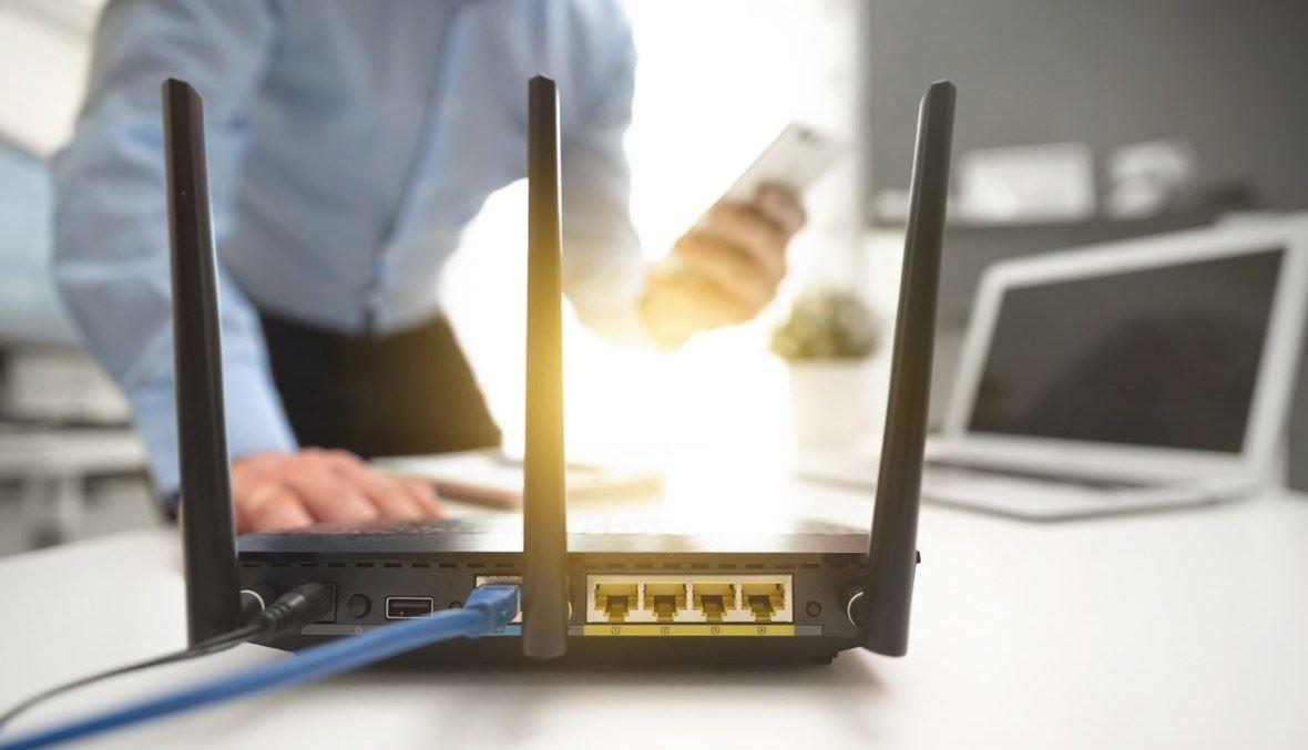 هل تتوقف خدمة الانترنت الأسبوع المقبل في لبنان؟