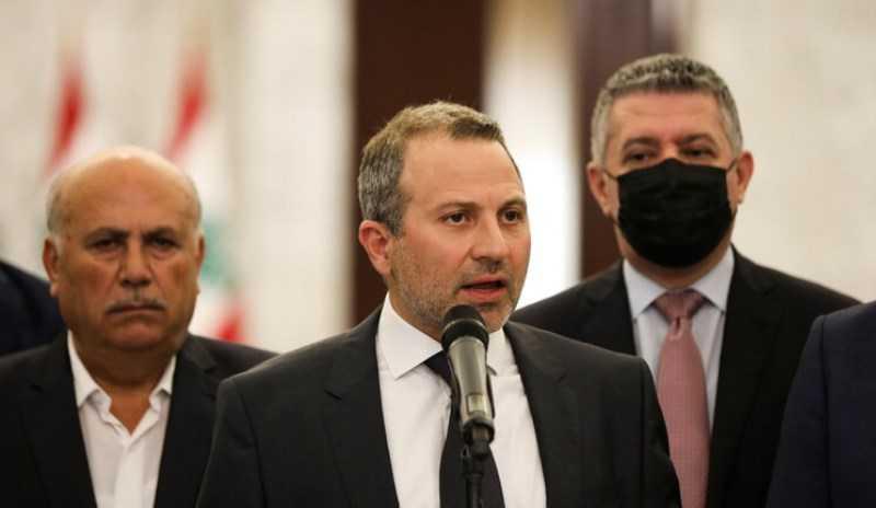 باسيل في أعنف هجوم على سلامة: حدا بيضرب لبنان بسياحته بعز دين الصيفية؟ اسرائيل ما عملتها!