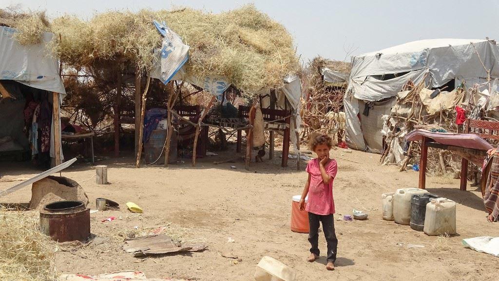"حرب عملة" في اليمن تعمق معاناة سكان على حافة الجوع