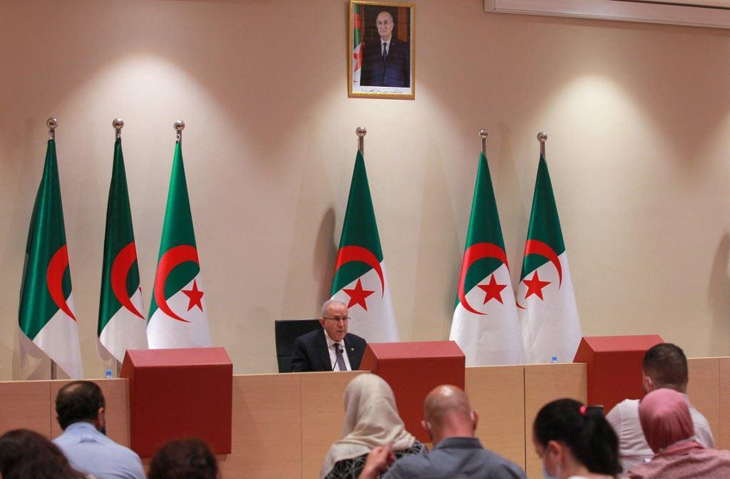 لماذا قطعت الجزائر علاقاتها الديبلوماسية مع المغرب الآن؟ هل هي "رد متأخر" على "اتفاقات ابراهام"؟