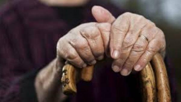 بعد ضربها وتكبيلها... مجهولان يسرقان مسنّة في مخيم الجليل - بعلبك