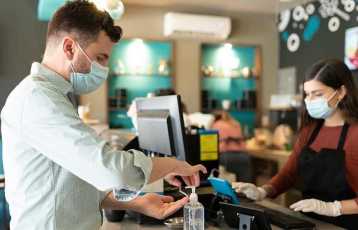فرض ارتداء الأقنعة مجدداً في ألبرتا ابتداءً من 3 سبتمبر