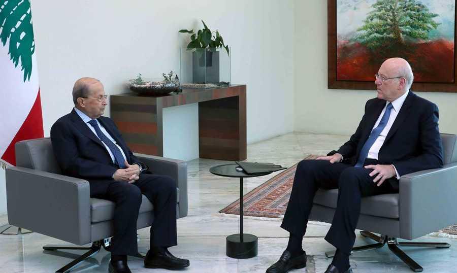 تخبّط في مواجهة العاصفة الخليجية وتوسيط أميركا وفرنسا