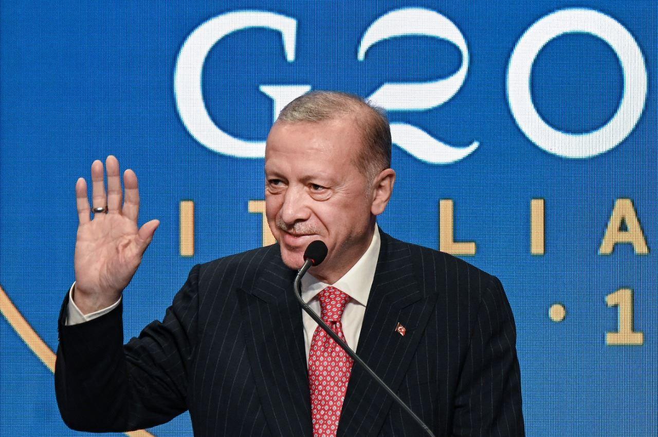 ملاحقات قضائيّة في تركيا بسبب تداول تغريدات حول الوضع الصحي لإردوغان